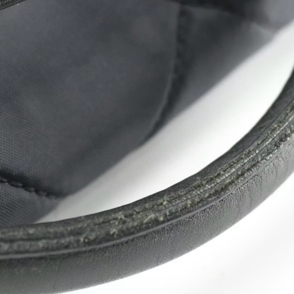 (RARE) Dolce Gabbana quilted nylon, leather trim with embossed accents “Duffle” - Picture 7 of 9